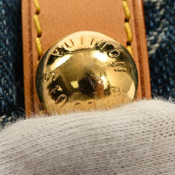 Louis Vuitton Baggy PM Monogram Denim Shoulder Bag - Picture 10 of 11